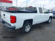 ✅ 2019 Chevrolet Silverado 1500 LT • VIN: 2GCRCPEC2K1146787 • Lot: 43125554. Wystawiony na IAAI z przebiegiem 102 604 mil. Bezpłatny archiwum sprzedaży aukcyjnych z USA i szczegółowy raport historii pojazdu na DreamBid. Zdjęcie 4.