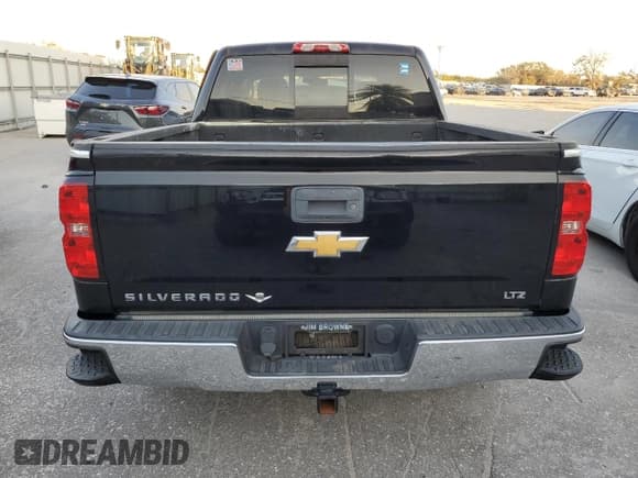 ✅ 2015 Chevrolet Silverado 1500 LTZ • VIN: 3GCPCSEC9FG149693 • Лот: 82759784. Опубликован ранее на Copart с пробегом 132 393 миль. Бесплатный доступ к архиву аукционных продаж из США и подробный отчёт об истории автомобиля на DreamBid. Изображение 6.