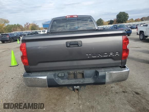 ✅ 2014 Toyota Tundra SR5 • VIN: 5TFRM5F18EX079523 • Лот: 93118495. Опубликован ранее на Copart с пробегом 223 951 миль. Бесплатный доступ к архиву аукционных продаж из США и подробный отчёт об истории автомобиля на DreamBid. Изображение 6.