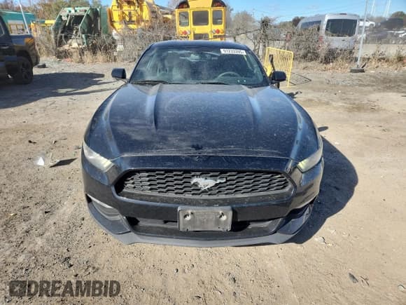 ✅ 2016 Ford Mustang V6 • VIN: 1FA6P8AM0G5302199 • Лот: 91233395. Опубликован ранее на Copart с пробегом 179 576 миль. Бесплатный доступ к архиву аукционных продаж из США и подробный отчёт об истории автомобиля на DreamBid. Изображение 5.