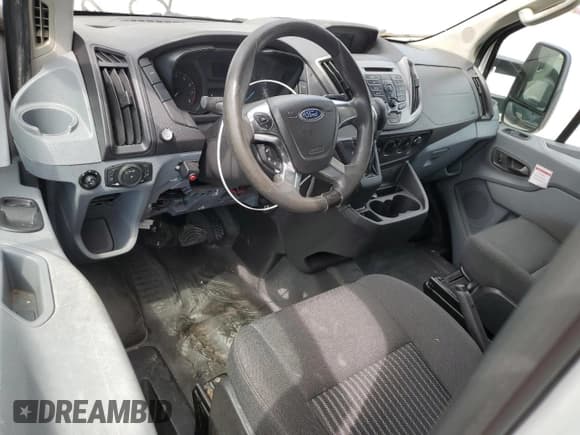 ✅ 2016 Ford Transit Passenger XL • VIN: 1FBAX2XM4GKA01160 • Лот: 55268645. Опубликован ранее на Copart с пробегом 914 996 миль. Бесплатный доступ к архиву аукционных продаж из США и подробный отчёт об истории автомобиля на DreamBid. Изображение 8.