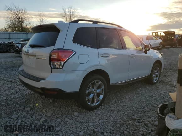 ✅ 2018 Subaru Forester Touring • VIN: JF2SJAWC2JH493049 • Lot: 92712205. Wystawiony na Copart z przebiegiem Nie podano. Bezpłatny archiwum sprzedaży aukcyjnych z USA i szczegółowy raport historii pojazdu na DreamBid. Zdjęcie 3.