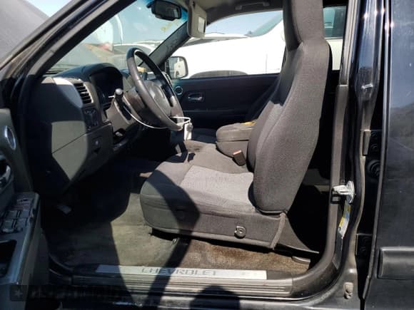 ✅ 2011 Chevrolet Colorado 1LT • VIN: 1GCDSCF94B8105910 • Лот: 75519274. Опубликован ранее на Copart с пробегом 135 654 миль. Бесплатный доступ к архиву аукционных продаж из США и подробный отчёт об истории автомобиля на DreamBid. Изображение 7.