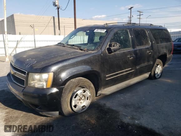 ✅ 2013 Chevrolet Suburban LT • VIN: 1GNSKJE7XDR310888 • Lot: 80270534. Wystawiony na Copart z przebiegiem 214 342 mil. Bezpłatny archiwum sprzedaży aukcyjnych z USA i szczegółowy raport historii pojazdu na DreamBid. Zdjęcie 1.
