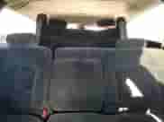 2002 Chevrolet Suburban LS с VIN 1GNFK16Z72J128451, выставлен на аукционе Copart как лот 71586014 с пробегом 211 193 миль миль и Списание • Salvage title. История ставок и продаж доступна на DreamBid. Изображение 10.