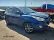 2014 Hyundai Tucson SE z VIN KM8JUCAG8EU914661, wystawiony jako Copart lot #70832365 z przebiegiem 176 893 mil mil oraz Czysty tytuł • Clean title. Historia ofert i sprzedaży dostępna na DreamBid. Obrazek 4.