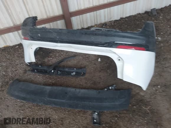 ✅ 2023 GMC Terrain SLT • VIN: 3GKALVEG2PL201611 • Lot: 41939265. Listed on IAAI with 143,253 mi. Free auction sales archive from the USA and detailed vehicle history report at DreamBid. Image 12.