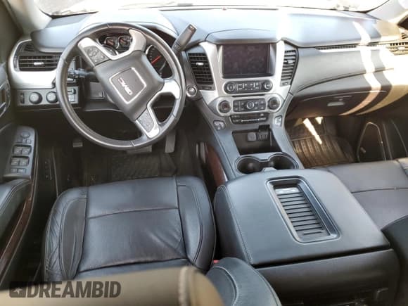 ✅ 2016 GMC Yukon XL SLT • VIN: 1GKS2GKC1GR258394 • Лот: 71611185. Опубликован ранее на Copart с пробегом Не указан. Бесплатный доступ к архиву аукционных продаж из США и подробный отчёт об истории автомобиля на DreamBid. Изображение 8.