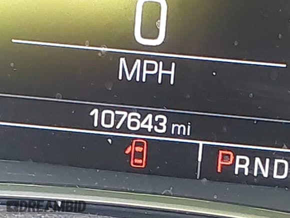 ✅ 2018 Chevrolet Traverse LT Cloth • VIN: 1GNERGKW9JJ147930 • Lot: 43468427. Wystawiony na IAAI z przebiegiem 107 643 mil. Bezpłatny archiwum sprzedaży aukcyjnych z USA i szczegółowy raport historii pojazdu na DreamBid. Zdjęcie 15.