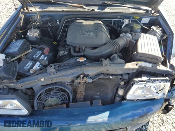 ✅ 2002 Honda Passport LX • VIN: 4S6CK58W424405807 • Lot: 46143975. Listed on Copart with 269,629 mi. Free auction sales archive from the USA and detailed vehicle history report at DreamBid. Image 12.