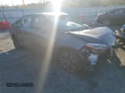 ✅ 2018 Toyota Corolla SE • VIN: 2T1BURHE6JC065265 • Lot: 82634935. Wystawiony na Copart z przebiegiem Nie podano. Bezpłatny archiwum sprzedaży aukcyjnych z USA i szczegółowy raport historii pojazdu na DreamBid. Zdjęcie 4.