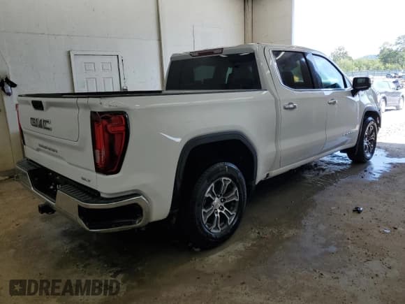 ✅ 2025 GMC Sierra 1500 SLT • VIN: 1GTPHDED5SZ310847 • Лот: 71711245. Опубликован ранее на Copart с пробегом 5 631 миль. Бесплатный доступ к архиву аукционных продаж из США и подробный отчёт об истории автомобиля на DreamBid. Изображение 3.