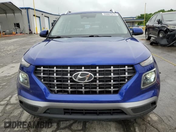 ✅ 2023 Hyundai Venue Limited • VIN: KMHRC8A33PU244326 • Lot: 55687515. Listed on Copart with 9,973 mi. Free auction sales archive from the USA and detailed vehicle history report at DreamBid. Image 5.