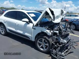 ✅ 2018 Porsche Macan • VIN: WP1AA2A55JLB07597 • Lot: 42480683. Wystawiony na IAAI z przebiegiem Nie podano. Bezpłatny archiwum sprzedaży aukcyjnych z USA i szczegółowy raport historii pojazdu na DreamBid. Zdjęcie 1.