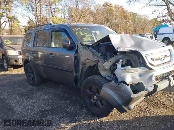 ✅ 2010 Honda Pilot EX • VIN: 5FNYF4H46AB017260 • Lot: 43787313. Listed on IAAI with 105,764 mi. Free auction sales archive from the USA and detailed vehicle history report at DreamBid. Image 1.