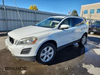 ✅ 2012 Volvo XC60 3.2L • VIN: YV4952DL8C2281284 • Lot: 89633455. Wystawiony na Copart z przebiegiem 239 909 mil. Bezpłatny archiwum sprzedaży aukcyjnych z USA i szczegółowy raport historii pojazdu na DreamBid. Zdjęcie 1.