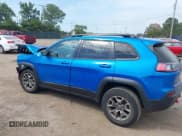 ✅ 2022 Jeep Cherokee Trailhawk • VIN: 1C4PJMBX2ND522285 • Lot: 43137451. Wystawiony na IAAI z przebiegiem 14 205 mil. Bezpłatny archiwum sprzedaży aukcyjnych z USA i szczegółowy raport historii pojazdu na DreamBid. Zdjęcie 14.