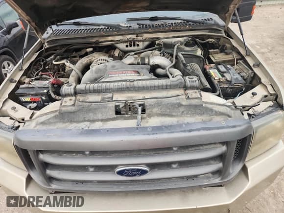 ✅ 2004 Ford Excursion Limited • VIN: 1FMSU43PX4EB11978 • Лот: 84804975. Опубликован ранее на Copart с пробегом 209 459 миль. Бесплатный доступ к архиву аукционных продаж из США и подробный отчёт об истории автомобиля на DreamBid. Изображение 11.