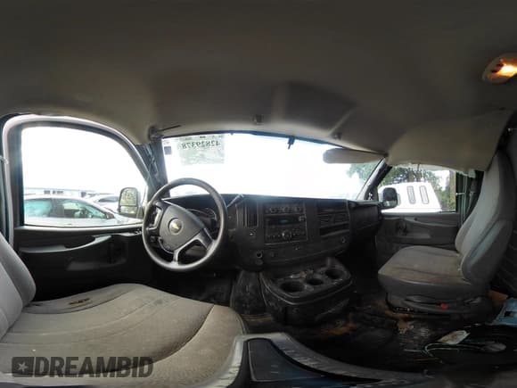 ✅ 2014 Chevrolet Express Cargo • VIN: 1GCSGAFX6E1177295 • Lot: 42829378. Wystawiony na IAAI z przebiegiem 281 183 mil. Bezpłatny archiwum sprzedaży aukcyjnych z USA i szczegółowy raport historii pojazdu na DreamBid. Zdjęcie 19.