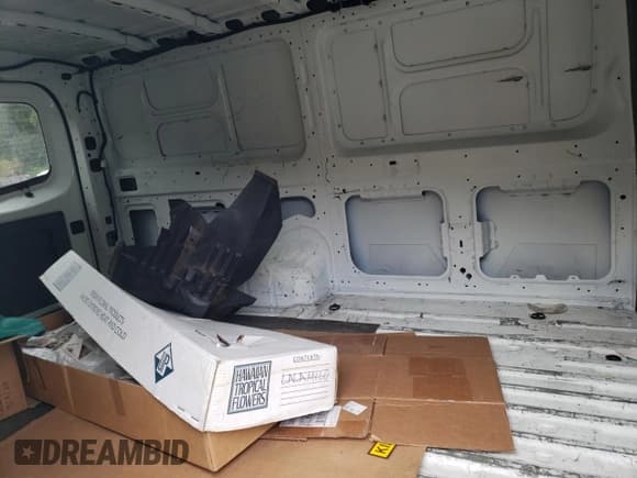 ✅ 2017 Nissan NV Cargo S • VIN: 1N6BF0KM2HN802357 • Лот: 41083804. Опубликован ранее на Copart с пробегом 142 575 миль. Бесплатный доступ к архиву аукционных продаж из США и подробный отчёт об истории автомобиля на DreamBid. Изображение 11.