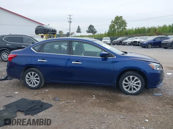 ✅ 2018 Nissan Sentra S • VIN: 3N1AB7AP1JY226707 • Лот: 43338719. Опубликован ранее на IAAI с пробегом 88 868 миль. Бесплатный доступ к архиву аукционных продаж из США и подробный отчёт об истории автомобиля на DreamBid. Изображение 13.