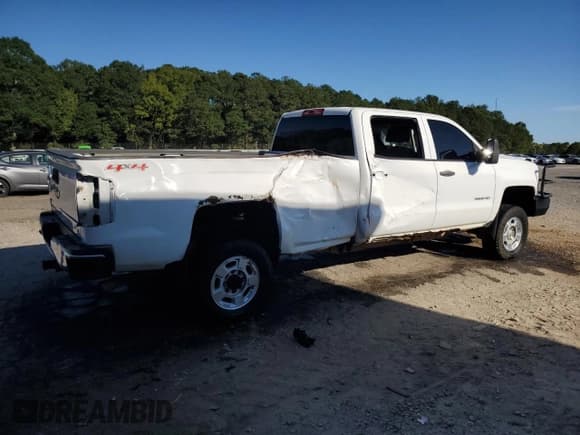 ✅ 2015 Chevrolet Silverado 2500HD LT • VIN: 1GC1KVEG9FF195488 • Lot: 84552195. Listed on Copart with 190,936 mi. Free auction sales archive from the USA and detailed vehicle history report at DreamBid. Image 3.