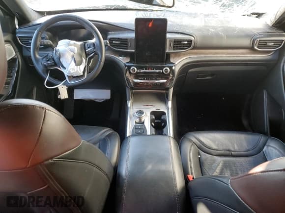 ✅ 2023 Ford Explorer Platinum • VIN: 1FM5K8HCXPGA07273 • Lot: 83844845. Wystawiony na Copart z przebiegiem Nie podano. Bezpłatny archiwum sprzedaży aukcyjnych z USA i szczegółowy raport historii pojazdu na DreamBid. Zdjęcie 8.