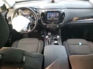 ✅ 2020 Chevrolet Traverse LT Cloth • VIN: 1GNERGKWXLJ264273 • Lot: 72778744. Wystawiony na Copart z przebiegiem 95 357 mil. Bezpłatny archiwum sprzedaży aukcyjnych z USA i szczegółowy raport historii pojazdu na DreamBid. Zdjęcie 8.