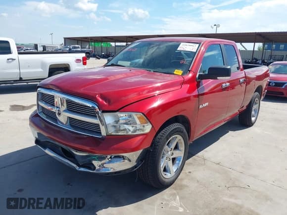 ✅ 2010 Dodge 1500 ST • VIN: 1D7RV1GP9AS130307 • Lot: 42828063. Wystawiony na IAAI z przebiegiem 135 776 mil. Bezpłatny archiwum sprzedaży aukcyjnych z USA i szczegółowy raport historii pojazdu na DreamBid. Zdjęcie 2.