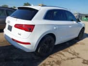 ✅ 2018 Audi Q5 Premium Plus • VIN: WA1BNAFY1J2164421 • Лот: 43008254. Опубликован ранее на IAAI с пробегом 82 650 миль. Бесплатный доступ к архиву аукционных продаж из США и подробный отчёт об истории автомобиля на DreamBid. Изображение 4.