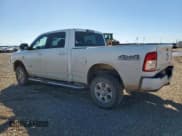 ✅ 2022 Ram 2500 Big Horn • VIN: 3C6UR5DLXNG404653 • Lot: 90856945. Listed on Copart with 105,625 mi. Free auction sales archive from the USA and detailed vehicle history report at DreamBid. Image 2.