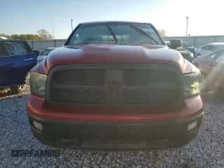 2009 Dodge 1500 SLT z VIN 1D3HV13T19S721467, wystawiony jako Copart lot #73577194 z przebiegiem 147 742 mil mil oraz Szkoda całkowita • Salvage title. Historia ofert i sprzedaży dostępna na DreamBid. Obrazek 5.