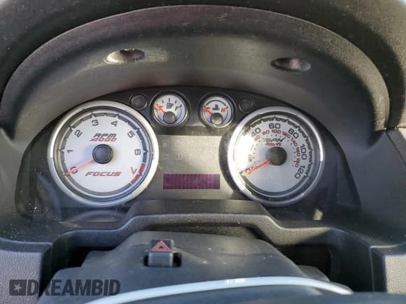 ✅ 2010 Ford Focus SE • VIN: 1FAHP3FN0AW149645 • Lot: 91670345. Wystawiony na Copart z przebiegiem Nie podano. Bezpłatny archiwum sprzedaży aukcyjnych z USA i szczegółowy raport historii pojazdu na DreamBid. Zdjęcie 9.