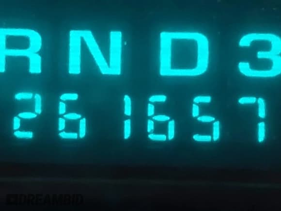 ✅ 2002 GMC Yukon XL SLT • VIN: 3GKFK16Z72G235501 • Lot: 42142462. Listed on IAAI with 261,657 mi. Free auction sales archive from the USA and detailed vehicle history report at DreamBid. Image 7.