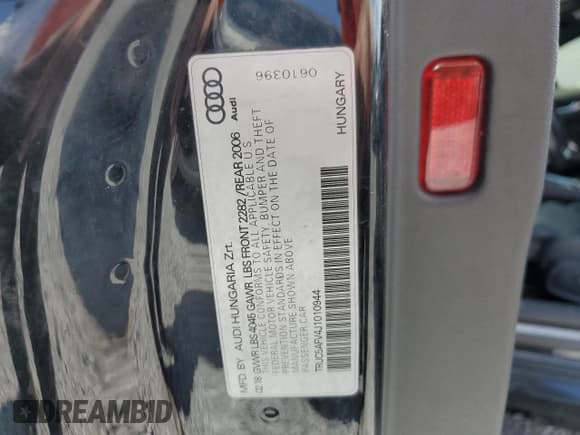 ✅ 2018 Audi TT • VIN: TRUC5AFV4J1010944 • Lot: 70443865. Listed on Copart with 75,485 mi. Free auction sales archive from the USA and detailed vehicle history report at DreamBid. Image 12.