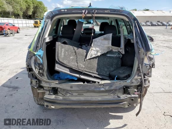 ✅ 2022 Volkswagen Taos S • VIN: 3VVDX7B25NM056736 • Лот: 65401125. Опубликован ранее на Copart с пробегом 56 534 миль. Бесплатный доступ к архиву аукционных продаж из США и подробный отчёт об истории автомобиля на DreamBid. Изображение 6.