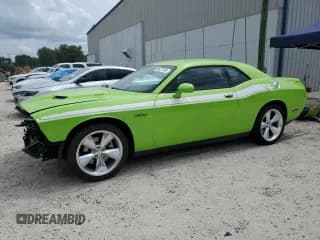 ✅ 2015 Dodge Challenger R/T Plus • VIN: 2C3CDZBT5FH782902 • Lot: 65471134. Wystawiony na Copart z przebiegiem 114 975 mil. Bezpłatny archiwum sprzedaży aukcyjnych z USA i szczegółowy raport historii pojazdu na DreamBid. Zdjęcie 1.