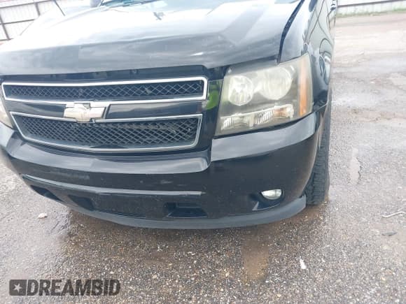 ✅ 2008 Chevrolet Suburban 2LT • VIN: 3GNFC16078G165475 • Lot: 42490436. Listed on IAAI with 150,498 mi. Free auction sales archive from the USA and detailed vehicle history report at DreamBid. Image 6.