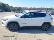 ✅ 2022 Jeep Compass Latitude Lux • VIN: 3C4NJDFB6NT130538 • Lot: 40986974. Listed on IAAI with 36,237 mi. Free auction sales archive from the USA and detailed vehicle history report at DreamBid. Image 14.