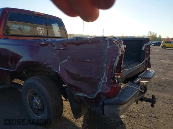 ✅ 1999 Ford F-250 XL • VIN: 1FTNX20F7XED85457 • Lot: 40805094. Listed on IAAI with 274,612 mi. Free auction sales archive from the USA and detailed vehicle history report at DreamBid. Image 6.