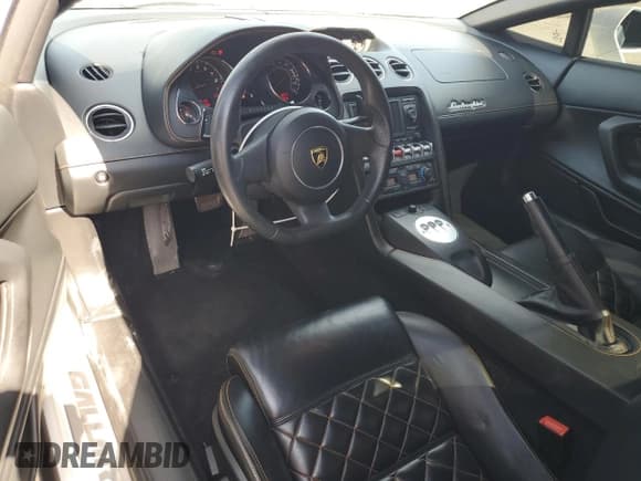 ✅ 2014 LAMBORGHINI GALLARDO GALLARDO • VIN: ZHWGU5BZ9ELA13938 • Лот: 80325615. Опубликован ранее на Copart с пробегом 35 258 миль. Бесплатный доступ к архиву аукционных продаж из США и подробный отчёт об истории автомобиля на DreamBid. Изображение 8.