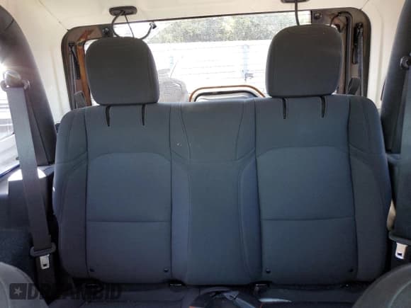 ✅ 2018 Jeep Wrangler Sport • VIN: 1C4GJXAG2JW280163 • Lot: 83984915. Listed on Copart with 73,303 mi. Free auction sales archive from the USA and detailed vehicle history report at DreamBid. Image 10.