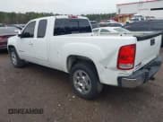 ✅ 2009 GMC Sierra 1500 • VIN: 1GTEC39019Z218376 • Лот: 43756134. Опубликован ранее на IAAI с пробегом 520 721 миль. Бесплатный доступ к архиву аукционных продаж из США и подробный отчёт об истории автомобиля на DreamBid. Изображение 3.