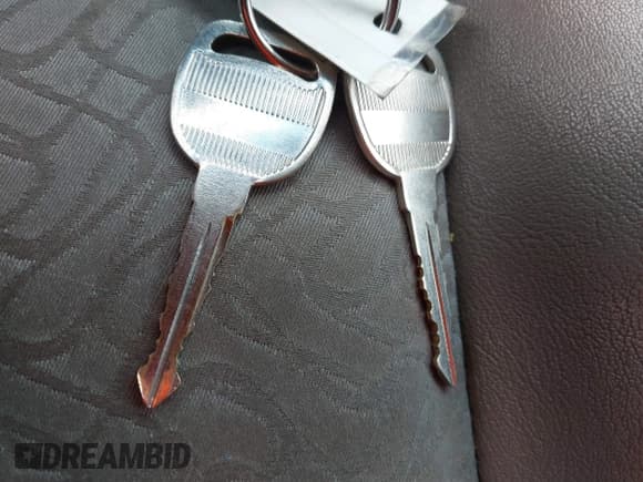 ✅ 2006 Saturn VUE • VIN: 5GZCZ63416S840854 • Lot: 41865320. Wystawiony na IAAI z przebiegiem 198 368 mil. Bezpłatny archiwum sprzedaży aukcyjnych z USA i szczegółowy raport historii pojazdu na DreamBid. Zdjęcie 11.