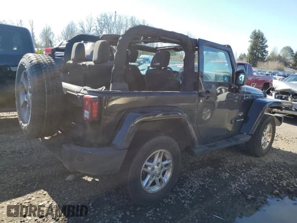 ✅ 2018 Jeep Wrangler Sahara • VIN: 1C4AJWBG7JL870391 • Lot: 46806045. Listed on Copart with 56,897 mi. Free auction sales archive from the USA and detailed vehicle history report at DreamBid. Image 3.