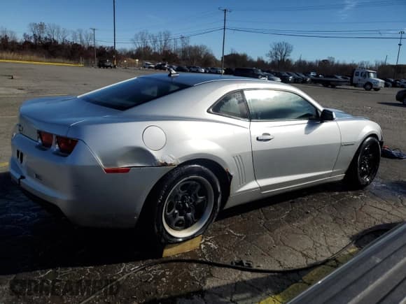 ✅ 2010 Chevrolet Camaro LS • VIN: 2G1FA1EV3A9202722 • Lot: 91117075. Listed on Copart with Not provided. Free auction sales archive from the USA and detailed vehicle history report at DreamBid. Image 3.