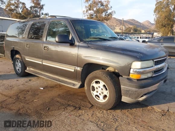 ✅ 2004 Chevrolet Suburban LT • VIN: 3GNEC16T24G317159 • Лот: 41454418. Опубликован ранее на IAAI с пробегом 201 016 миль. Бесплатный доступ к архиву аукционных продаж из США и подробный отчёт об истории автомобиля на DreamBid. Изображение 1.