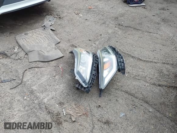 ✅ 2013 Honda Accord LX • VIN: 1HGCR2F37DA129578 • Lot: 43542613. Wystawiony na IAAI z przebiegiem 137 478 mil. Bezpłatny archiwum sprzedaży aukcyjnych z USA i szczegółowy raport historii pojazdu na DreamBid. Zdjęcie 12.