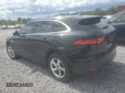 ✅ 2019 Jaguar F-Pace 25t • VIN: SADCS2FX3KA395204 • Lot: 68618235. Wystawiony na Copart z przebiegiem 94 537 mil. Bezpłatny archiwum sprzedaży aukcyjnych z USA i szczegółowy raport historii pojazdu na DreamBid. Zdjęcie 2.