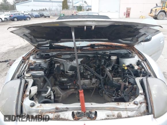 ✅ 2001 Mitsubishi Eclipse GT • VIN: 4A3AE85H01E219240 • Lot: 43787654. Wystawiony na IAAI z przebiegiem Nie podano. Bezpłatny archiwum sprzedaży aukcyjnych z USA i szczegółowy raport historii pojazdu na DreamBid. Zdjęcie 10.